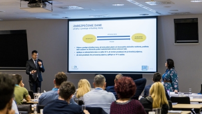 Prednáška o krypte na IT konferencii